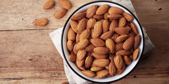 فواید خوردن بادام برای قلب