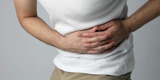 image of back pain with kidney stones