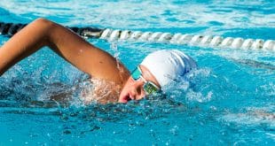 فوايد ورزش شنا