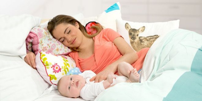 فواید شیر مادر برای نوزاد و مادر