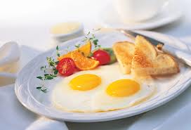 مصرف تخم مرغ در صبحانه می تواند به کاهش وزن کمک کند